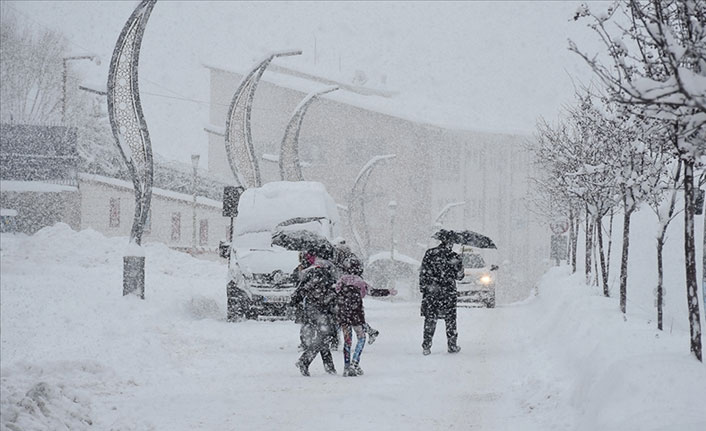 Gümüşhane’de Okullar Aşırı Soğuk Nedeniyle Perşembe Günü Tatil