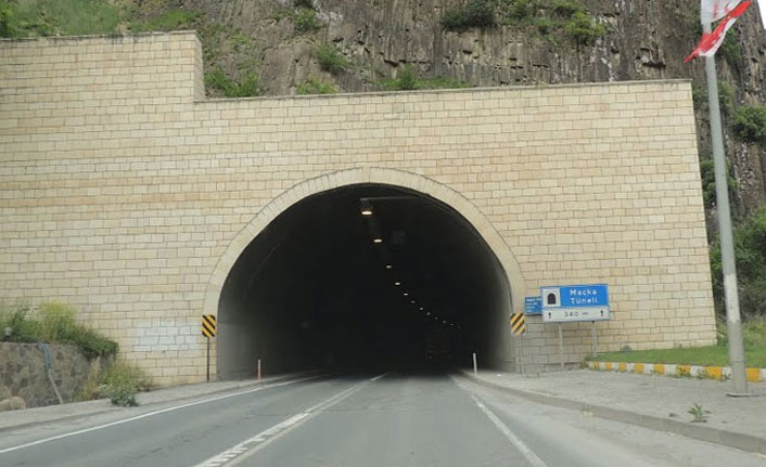 Trabzon'da yeni Maçka Tünelinde çalışma