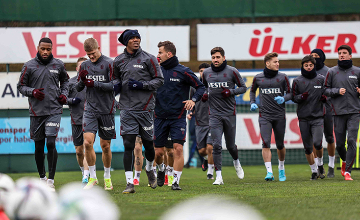 Trabzonspor’da 4 oyuncu sınırda