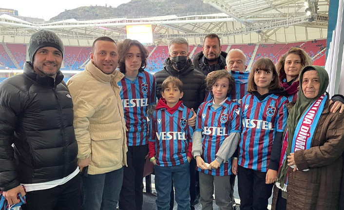 Ağaoğlu, Demir ailesini ağırladı