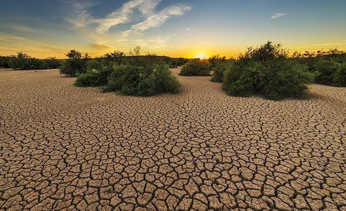 İklim Şurasında Bakan Kurum'dan alarm gibi sözler! "Son 10 yılımız. Biz son nesiliz"