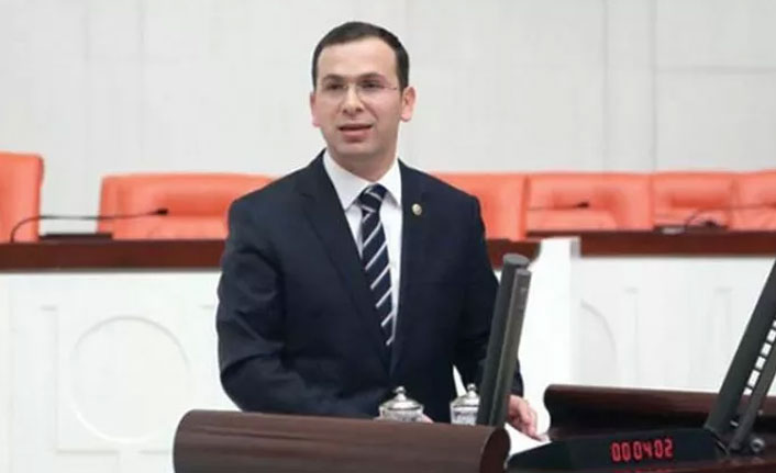 AK Parti Trabzon Milletvekili Cora, Rus tenisçi Medvedev'i Trabzon'a davet etti