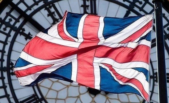 İngiltere 5 Rus bankasına yaptırım kararı aldı