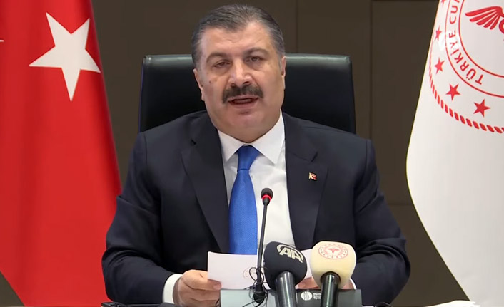 Bakan Koca'dan flaş açıklama! Maske ve HES kodu kullanımı kalktı