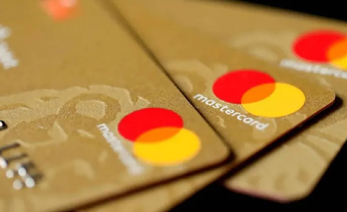 Visa ile Mastercard, Rusya'daki operasyonlarını askıya aldı