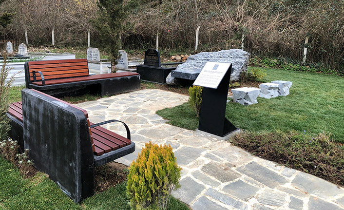 Özkan Sümer’in kabri anıt mezara dönüştürüldü