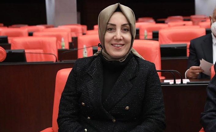 Bahar Ayvazoğlu'ndan Kadınlar Günü mesajı
