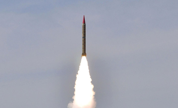 Hindistan doğruladı! Yanlışlıkla füze fırlatıldı