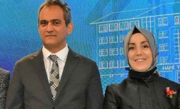 Bahar Ayvazoğlu açıkladı! "Karadeniz'de ilk kez Trabzon'a yapılacak"