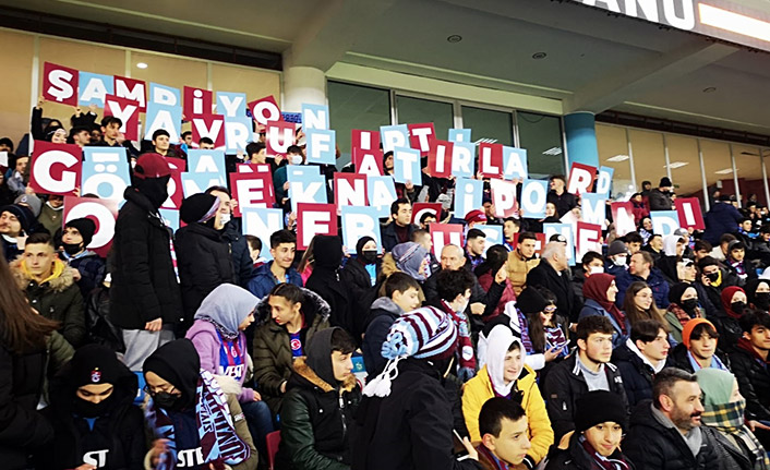 Zorluoğlu Trabzonspor Göztepe maçını 500 öğrenciyle izledi