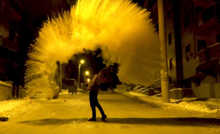 Bayburt’ta kar ve dondurucu soğuk etkisini artırdı: 19 köy yolu açıldı