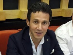 Cobalt yeni mağazısına taşındı