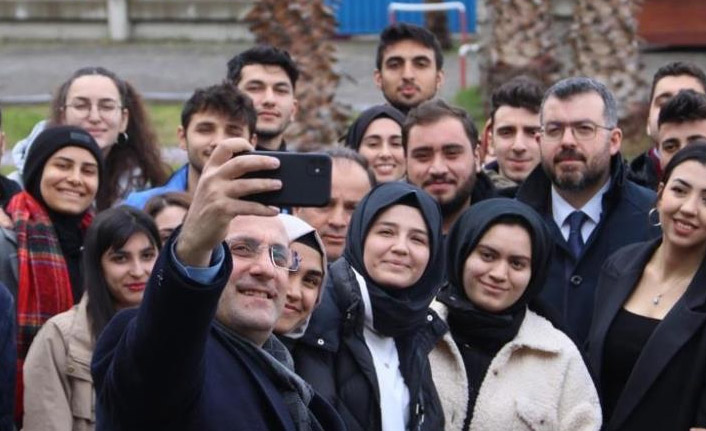 Başkan Ekim üniversiteli gençlerle buluştu