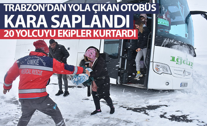Trabzon'dan yola çıkmışlardı! Kara saplanan otobüs için seferber oldular