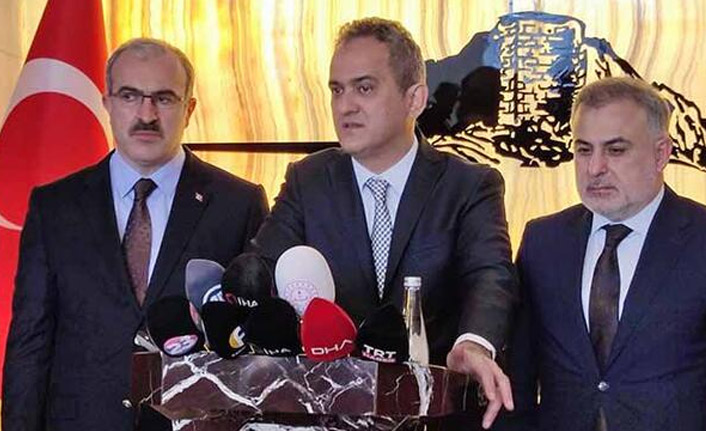 Bakan Özer'den yüz yüze eğitim açıklaması