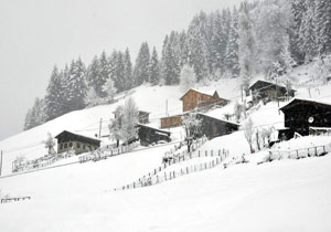 Çamlıhemşin'de hayat felç oldu