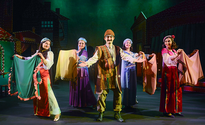 Trabzon Devlet Tiyatrosu "Kanlı Nigar"ı sahneleyecek