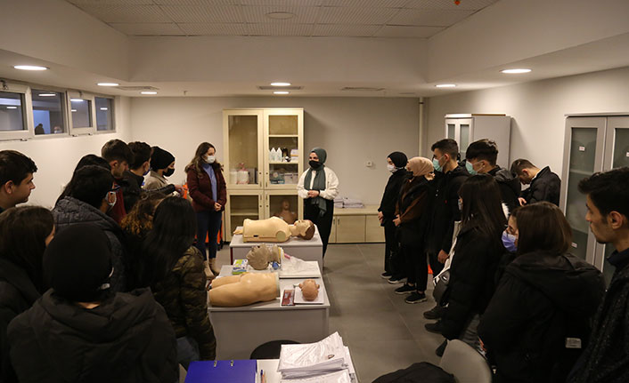 Artvinli öğrenciler Avrasya Üniversitesi'nde