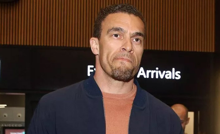 Beşiktaş'ta Trabzonspor maçı öncesi imzalar atıldı