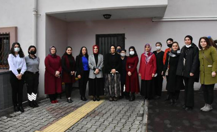 Bahar Ayvazoğlu'ndan Trabzon'da çeşitli ziyaretler