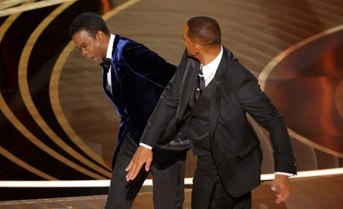 Oscar Töreni'nde sahnede tokat şoku! Will Smith Chris Rock'a tokat attı