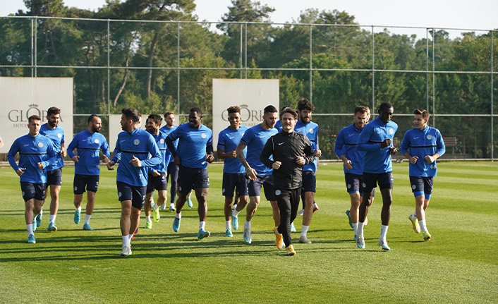 Çaykur Rizespor Yağmura Rağmen Çalıştı, Mendes Takıma Döndü
