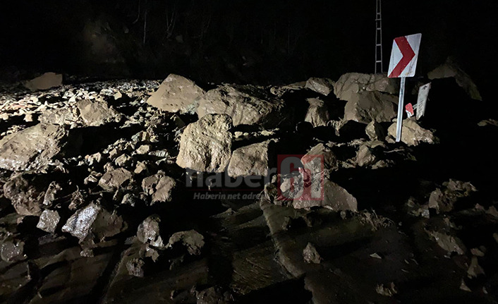 Trabzon’da derenin taşması sonucu heyelan! 3 mahallenin yolu ulaşıma kapandı