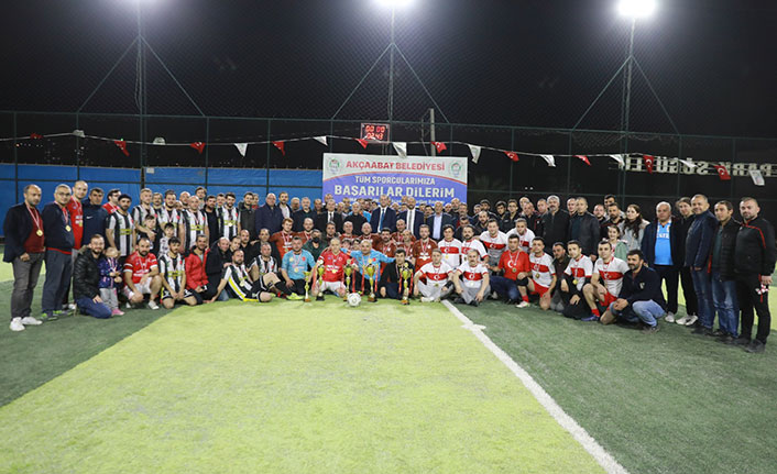 Akçaabat’ta turnuva sona erdi! Ödüller sahiplerini buldu