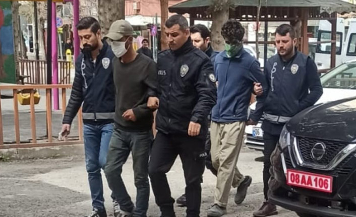 Artvin'de kablo hırsızları yakalandı