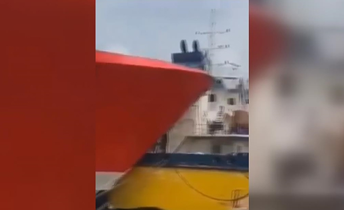 Cezayir Limanı’nda yolcu gemisi ile petrol tankeri çarpıştı