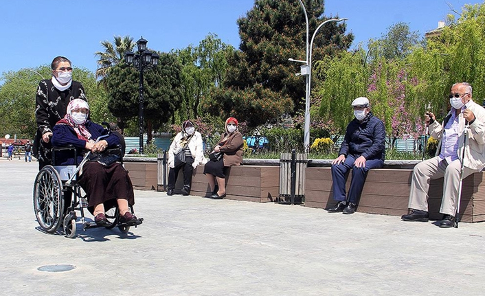 Türkiye nüfusu yaşlanıyor: İmkanlar ve sınırlar