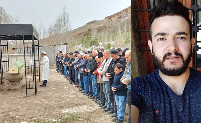 Evinde ölü bulunan doktor son yolculuğuna uğurlandı