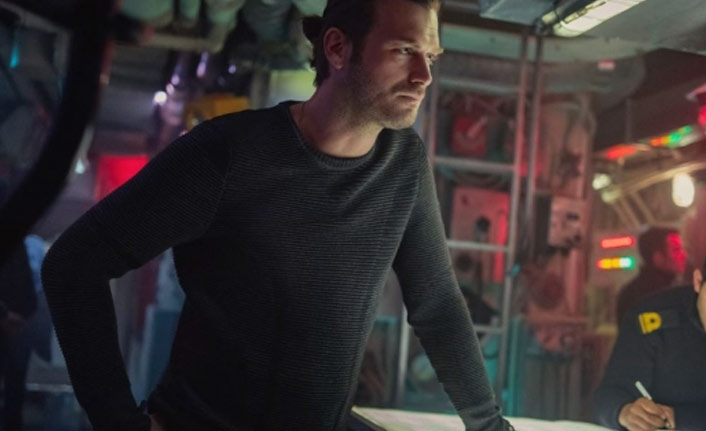 Kıvanç Tatlıtuğ'un yeni dizisi Yakamoz S-245 yayında!