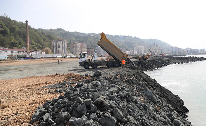 Rize Şehir Hastanesi inşaatı devam ediyor