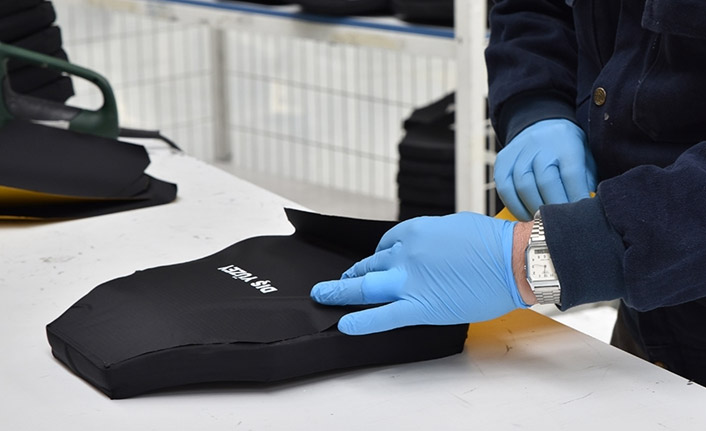 Ukrayna askeri Türk balistik zırhlarıyla korunuyor