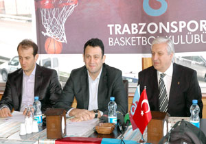 Hakyemez'den basın toplantısı