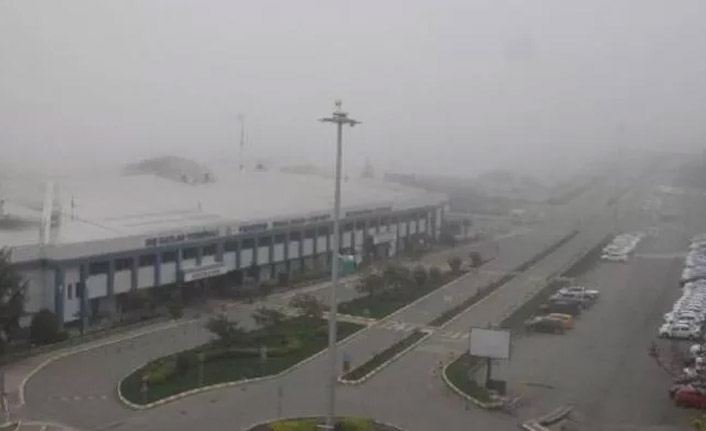 Trabzon’da Hava ulaşımında iptaller sürüyor