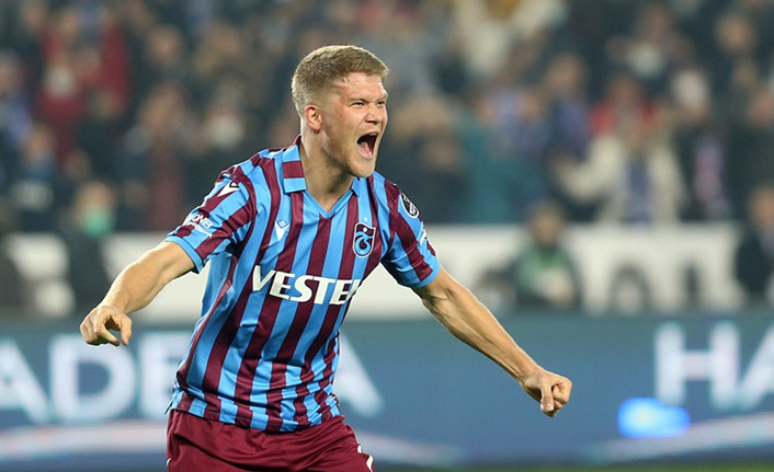 Cornelius golle başladı