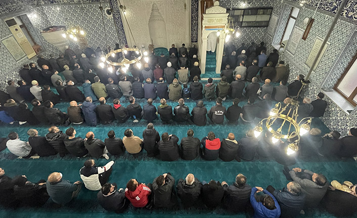 Trabzon'da Ramazan Bayramı namazı kılındı