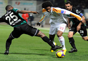 GS Denizli'yi 2-1 mağlup etti