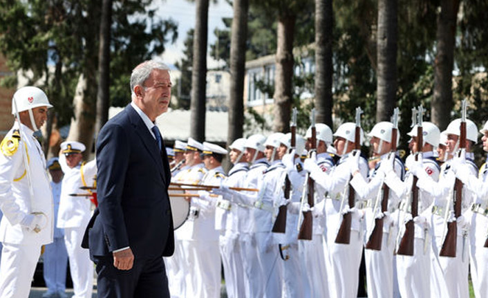 Milli Savunma Bakanı Akar: Hudutların korunması milli bir meseledir