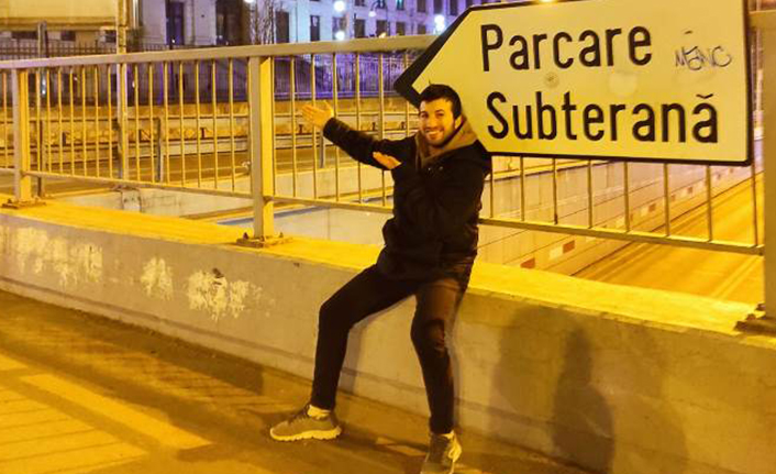 Otostopla 5 bin TL'ye 14 ülkede, 120 şehir gezdi