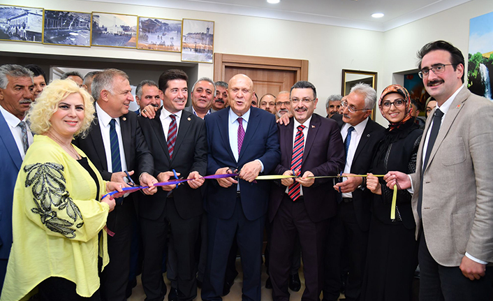 Bayburtlular Derneği yeni hizmet binasına kavuştu!