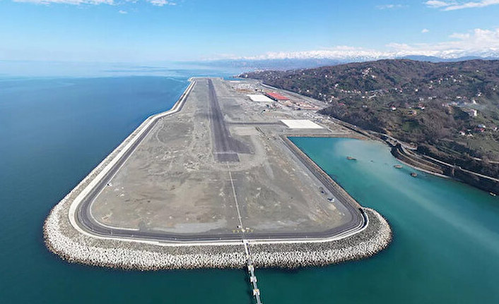 Rize-Artvin havalimanı Cumartesi açılacak