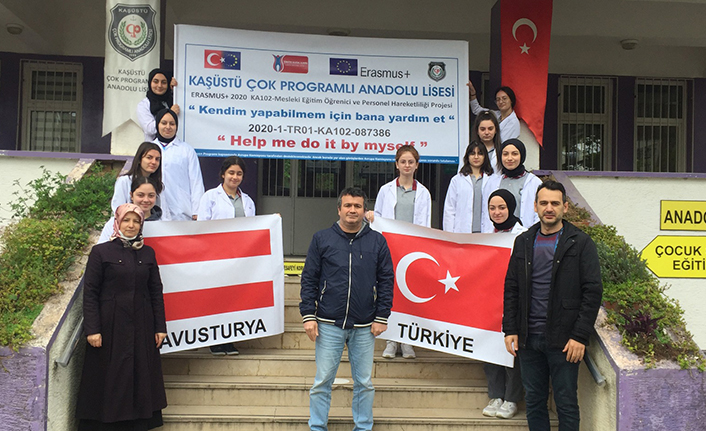 Kaşüstü ÇPAL Öğrencileri stajlarına Avrupa’da başlıyor