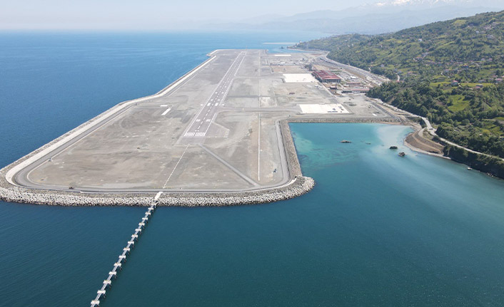 Rize-Artvin Havalimanı yarın açılıyor