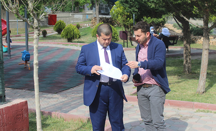 İnternetten telefon siparişi verdi, telefon yerine kitap geldi