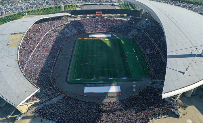 Trabzonspor'a Altay maçındaki tezahüratlar nedeniyle ceza verildi