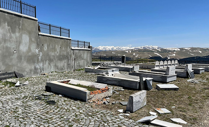 Trabzon'da Harmantepe Şehitliği’nin içler acısı hali