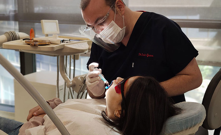 Diş Beyazlatma Hakkında Merak Edilen Her Şey